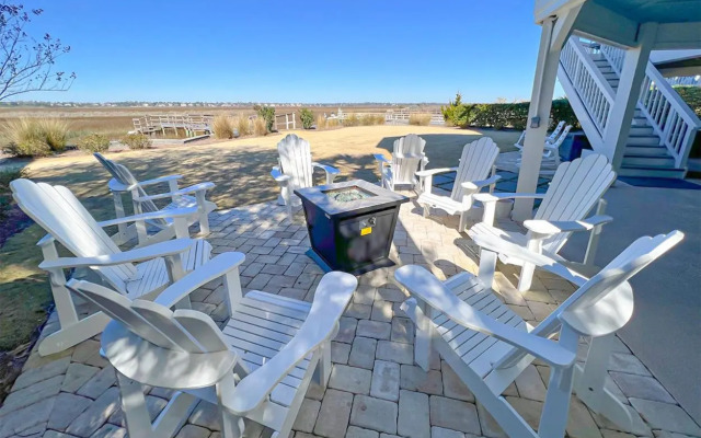 Sea Tranquility by Sea Scape Properties