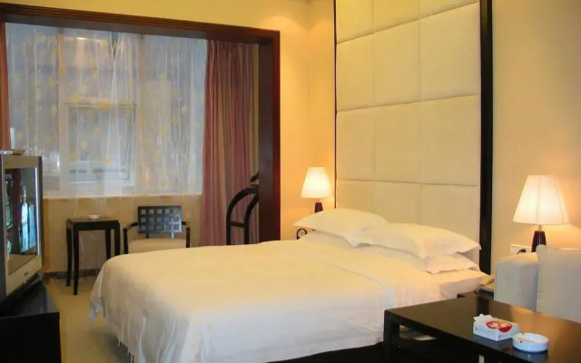 Motor City Hotel