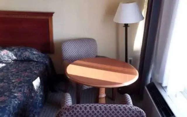 Sun Inn & Suites