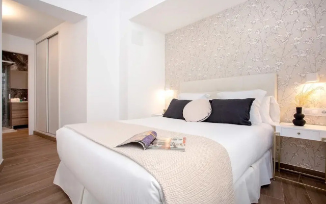 Cozy Apartment in Center of Seville. Pajaritos IV