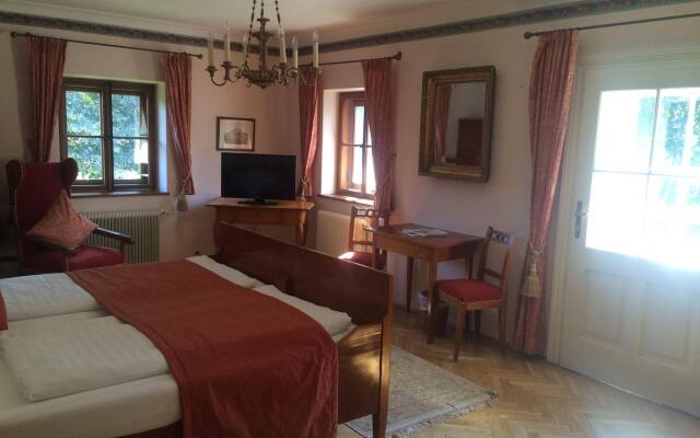 Der Schlosswirt zu Anif - Biedermeier-Hotel und Restaurant