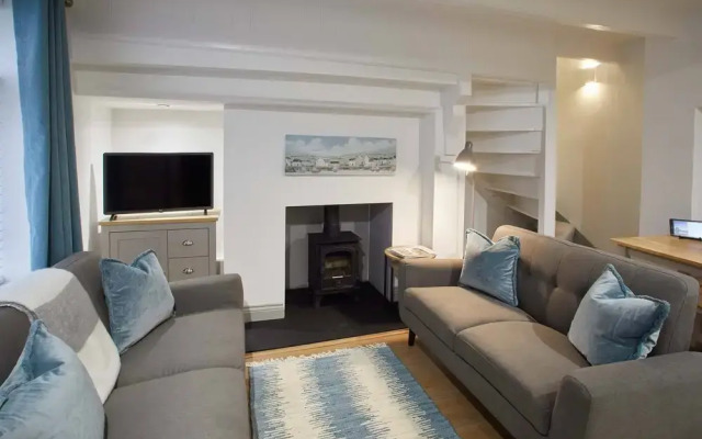 Threadneedle Cottage