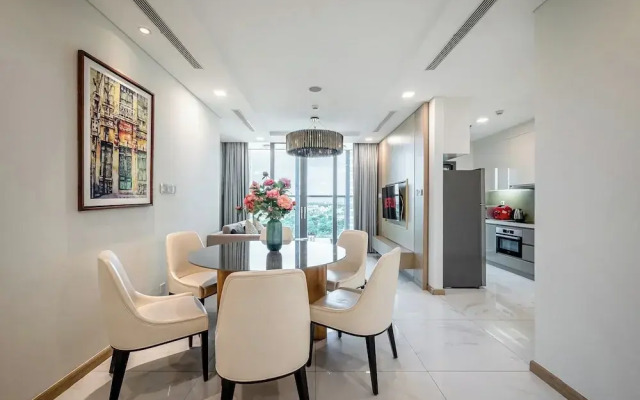 Somi Luxstay Landmark 81