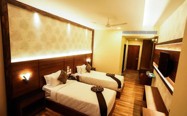 V Five Hotel