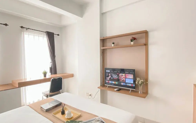 Basic Look Studio At Patraland Urbano Apartment
