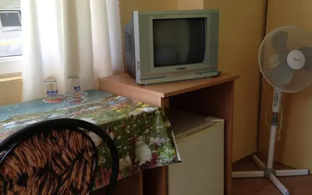 Kazlarov Guest House