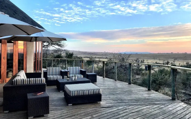 Nambiti Plains Private Game Lodge