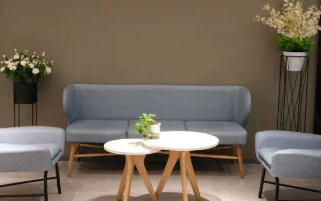 Homeinn · neo (Shunde Center Tianyou City Haijunda Plaza)