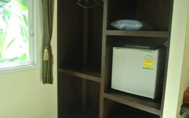Samchook Resort