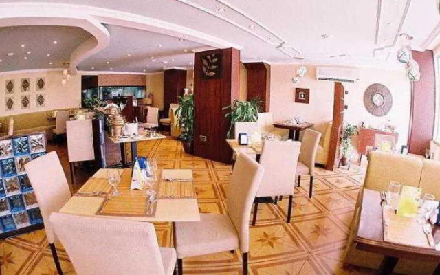 Diamond Hotel