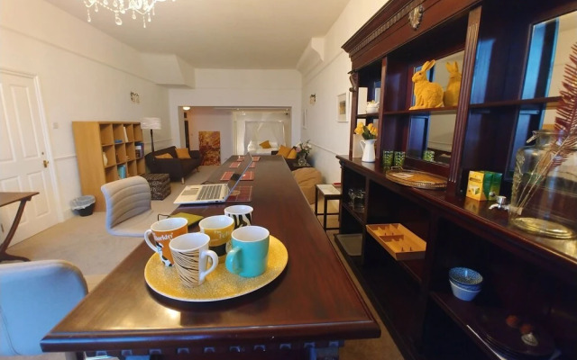 St Leonards Seaside Apartment