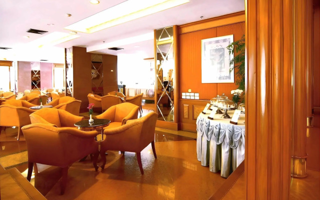 Grand Tower Inn Rama VI Hotel