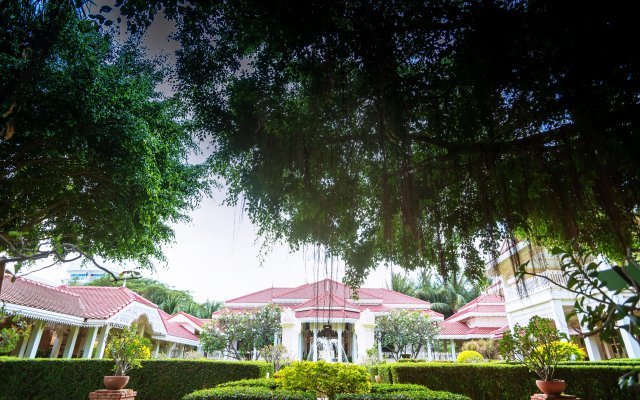 Wora Bura Hua Hin Resort and Spa