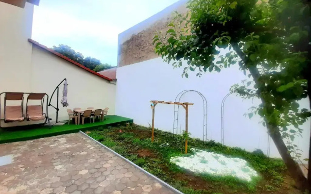 Steli's House