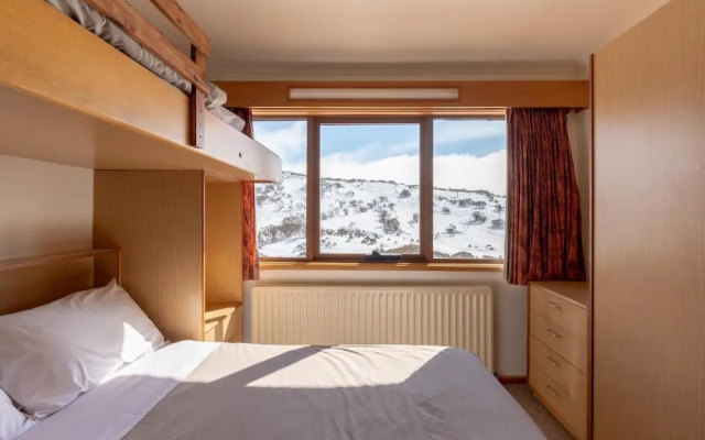 Boonoona Ski Lodge