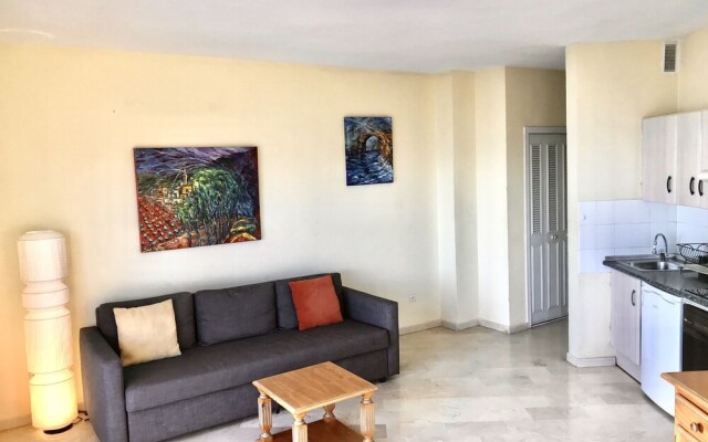 Apartamentos Castillo del Vigía