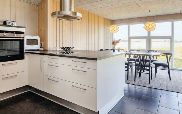10 Person Holiday Home in Hals