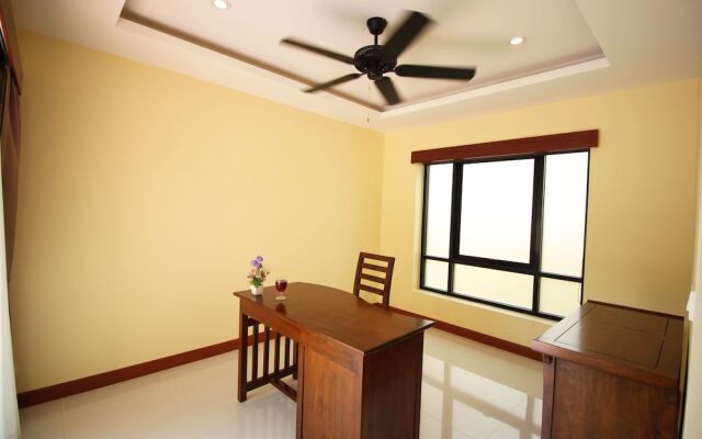 Bang Saray Pool Villa by Pattaya Sunny Rentals