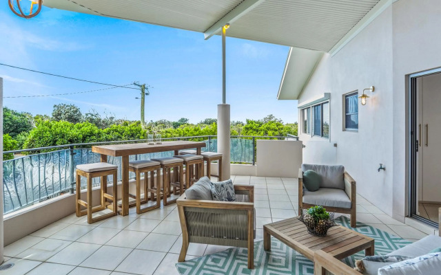 Luxe coastal village home, Peregian Beach