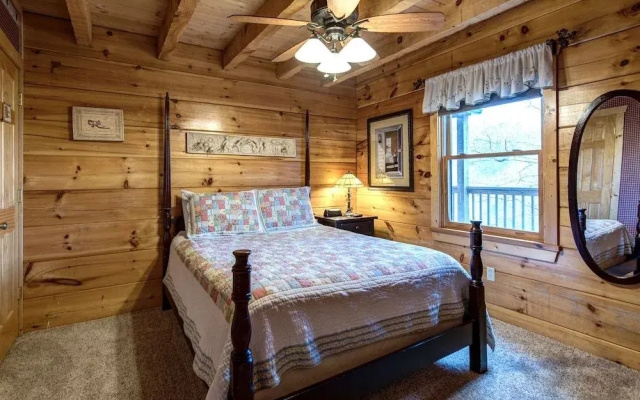 Lazy Cub Lodge by Jackson Mountain Rentals