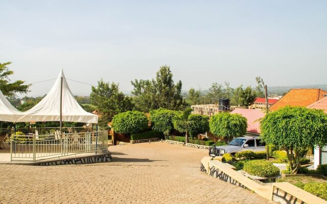 Hilltop Hotel