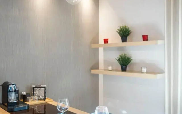 Modern 1-bedroom Retreat in Pangrati