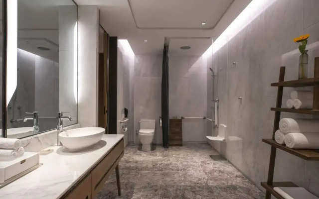 Renaissance Xi'an Hotel