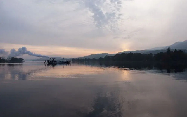 Summer Hill Country House