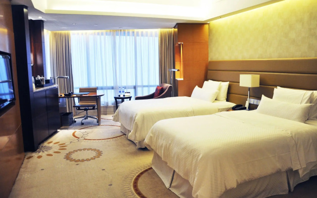 The Westin Nanjing Xuanwu Lake
