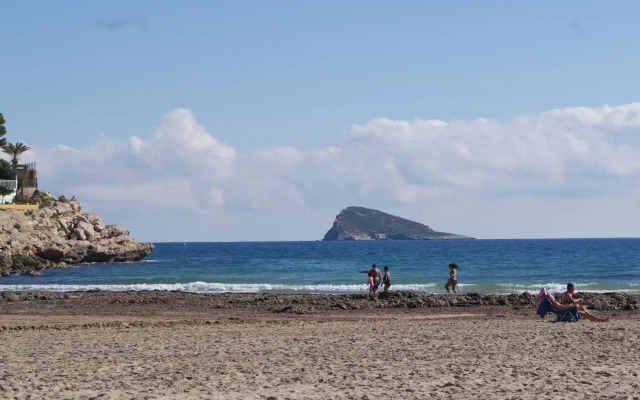 Lovely Holiday Home in Finestrat with Swimming Pool