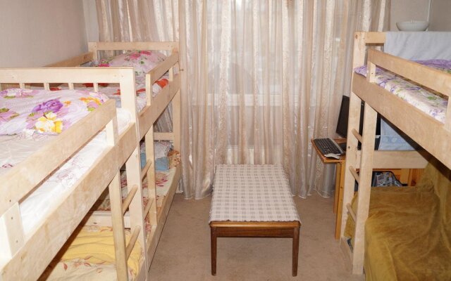 Hostel Na Rimskoy