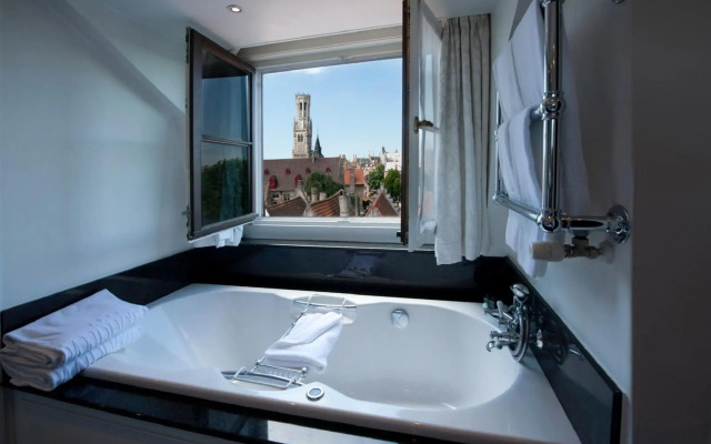 The Pand Hotel
