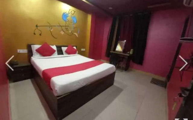OYO Flagship 806679 Hotel A T S