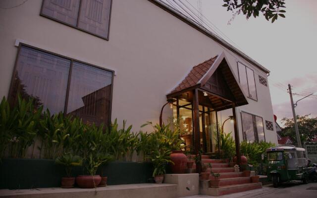 Evergreen Boutique Hua Hin