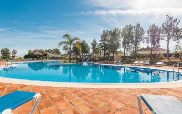 Duquesa Suites 2258