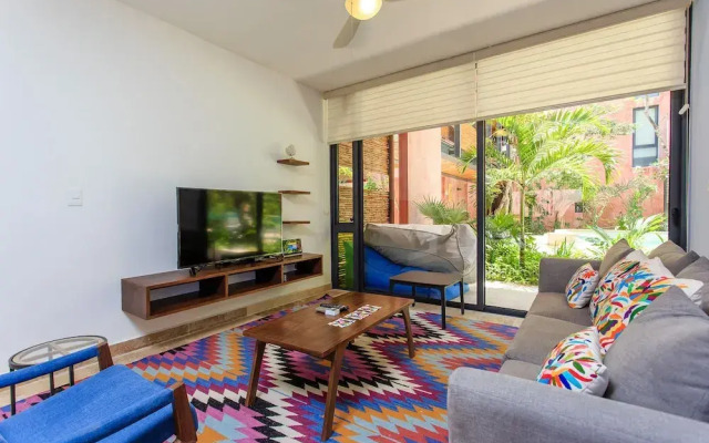 Vibrant Condo in Nature with Pool