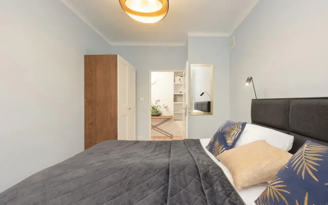 Unique Apartment in Warsaw by Renters