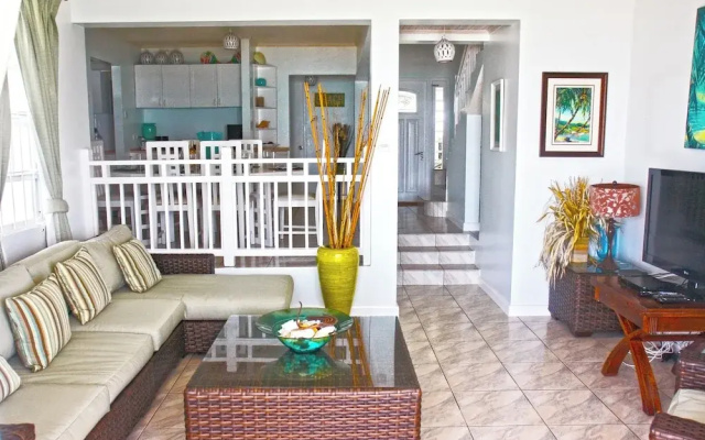 Silver Sands Villas - by Zenbreak