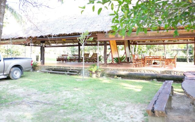 Sawasdee Lagoon Camping Resort