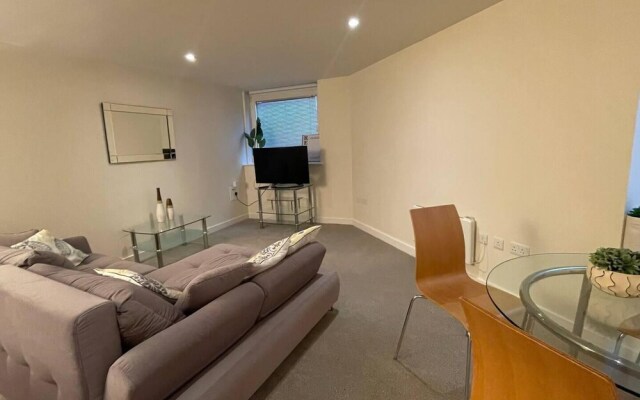 Stunning 1-bed Apartment in Salford