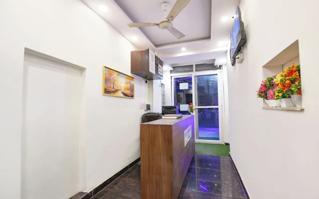 Fabhotel Np International