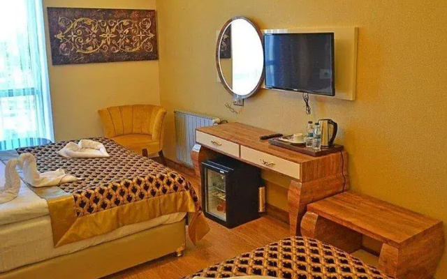 Enliva Hotel
