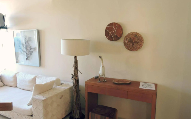 Troulakis Beach Hotel