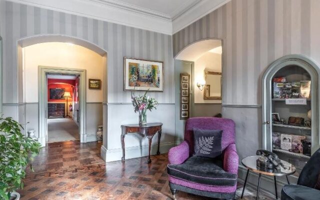 Milebrook House