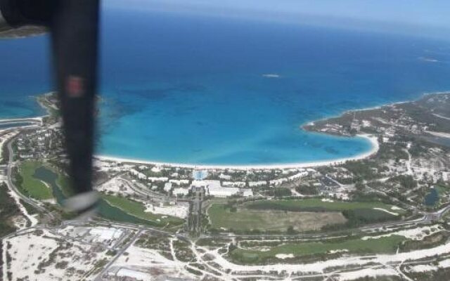 Augusta Bay Bahamas, Exuma