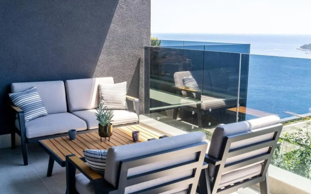 New&Luxury 5* with an Amazing View - Pure Apartment