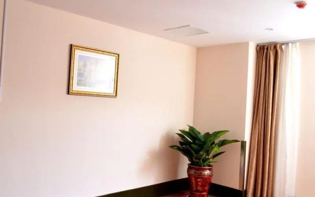 GreenTree Inn Qingdao Jiaozhou Bus Terminal Station Haier Avenue Express Hotel