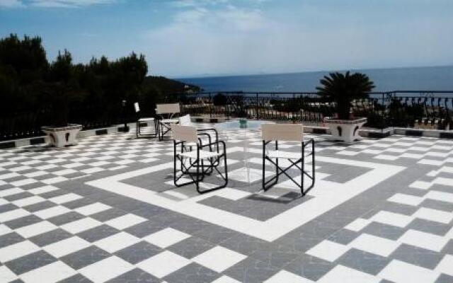 Pefkides Aegina Boutique Apartments