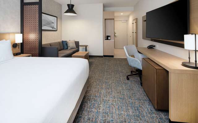 Hyatt Place Bakersfield