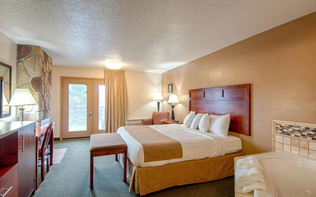 Park Tower Inn